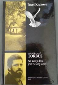 Na skraju lasu jest zielony dom