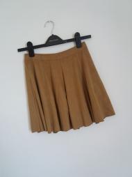 27 Spódniczka camel Bershka XS,S,M