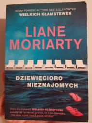 Dziewięcioro nieznajomych
